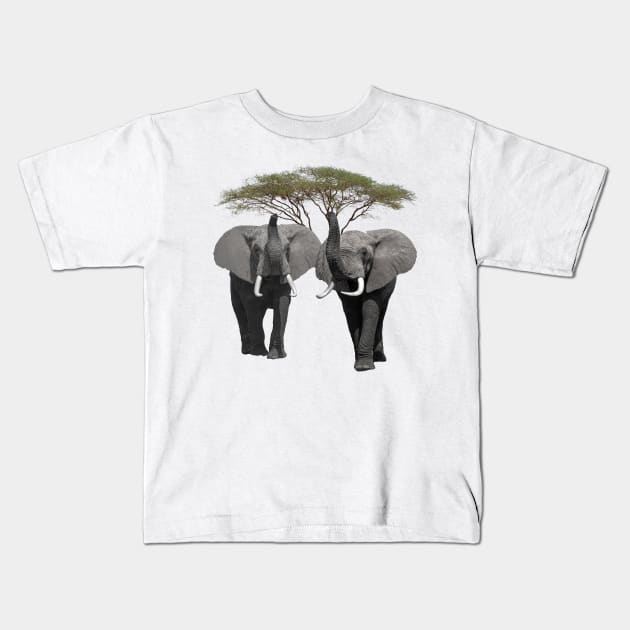 Elephants with a tree on safari in Kenya / Afrika Kids T-Shirt by T-SHIRTS UND MEHR